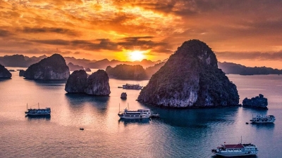 Ha Long Bay among Asia’s best spots to watch sunrises and sunsets