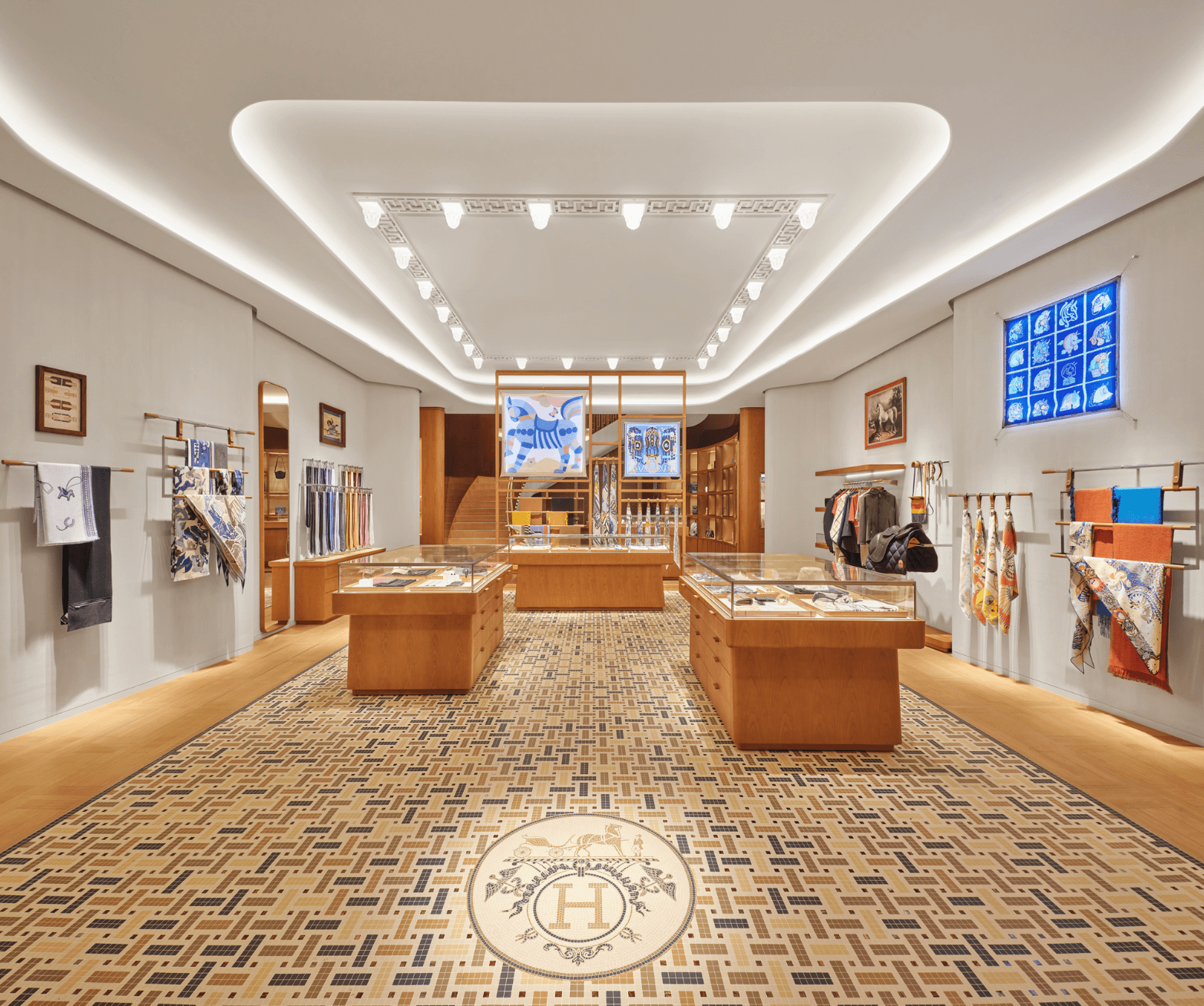  Hermès mới mở thêm một cửa hàng tại trung tâm mua sắm Deji Plaza, Nam Kinh, Trung Quốc.