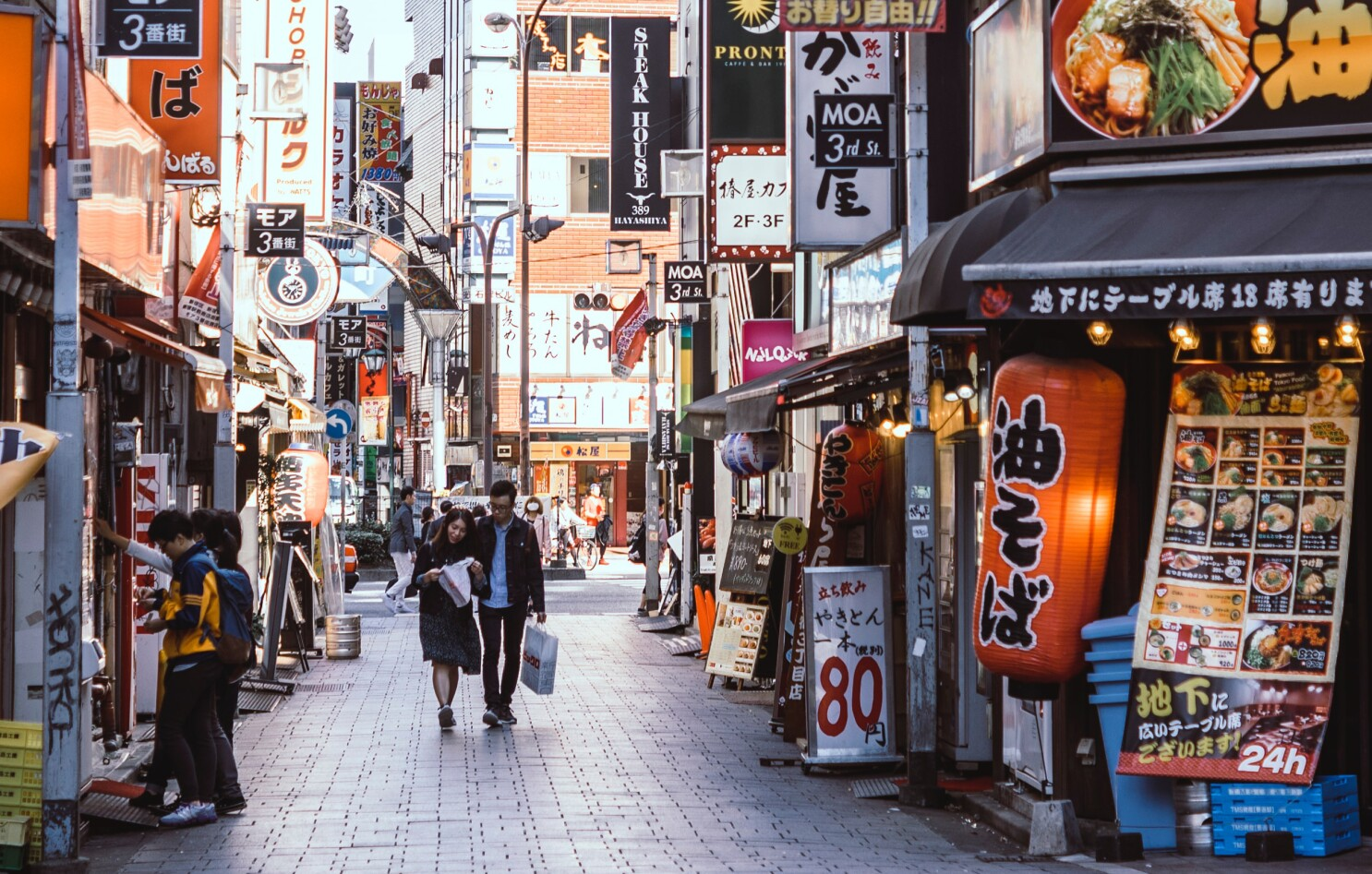 Nhật Bản được rất đ&ocirc;ng du kh&aacute;ch nước ngo&agrave;i coi l&agrave; điểm đến mơ ước.