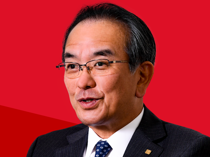 Ông Hideo Tanimoto, chủ tịch nhà sản xuất linh kiện chip Nhật Bản Kyocera - Ảnh: Kyocera 