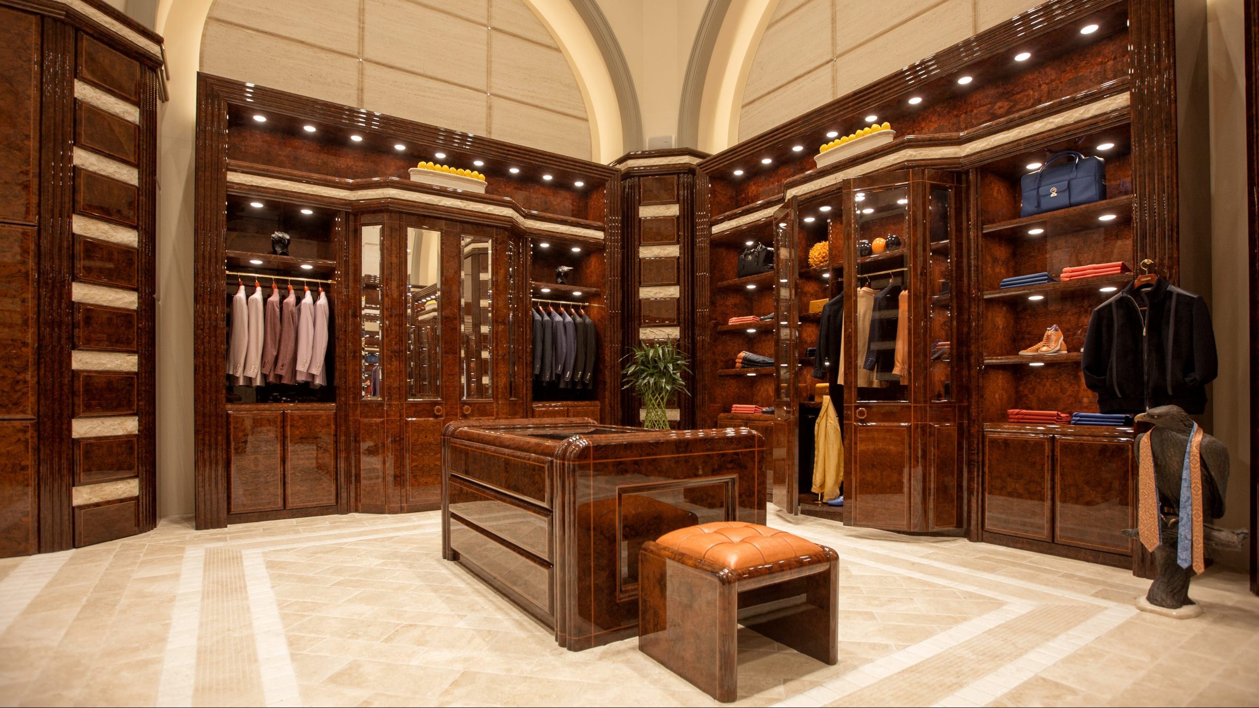 Giới UHNWI ở Trung Quốc muốn những m&oacute;n đồ hiệu vừa mang nhiều gi&aacute; trị thủ c&ocirc;ng vừa mang t&iacute;nh c&aacute; nh&acirc;n.