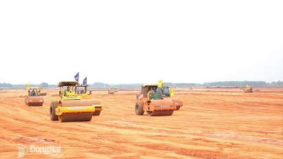 Deputy PM calls for faster site clearance in airport construction