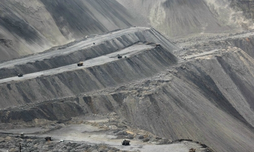 Hạ Long “đào” đâu ra 160 triệu m3 vật liệu san nền cho các dự án 