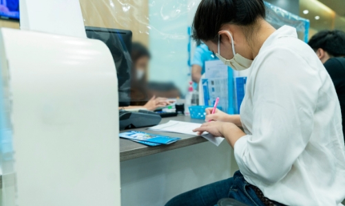 Tranh chấp bảo hiểm: Quyền và nghĩa vụ của khách hàng và công ty