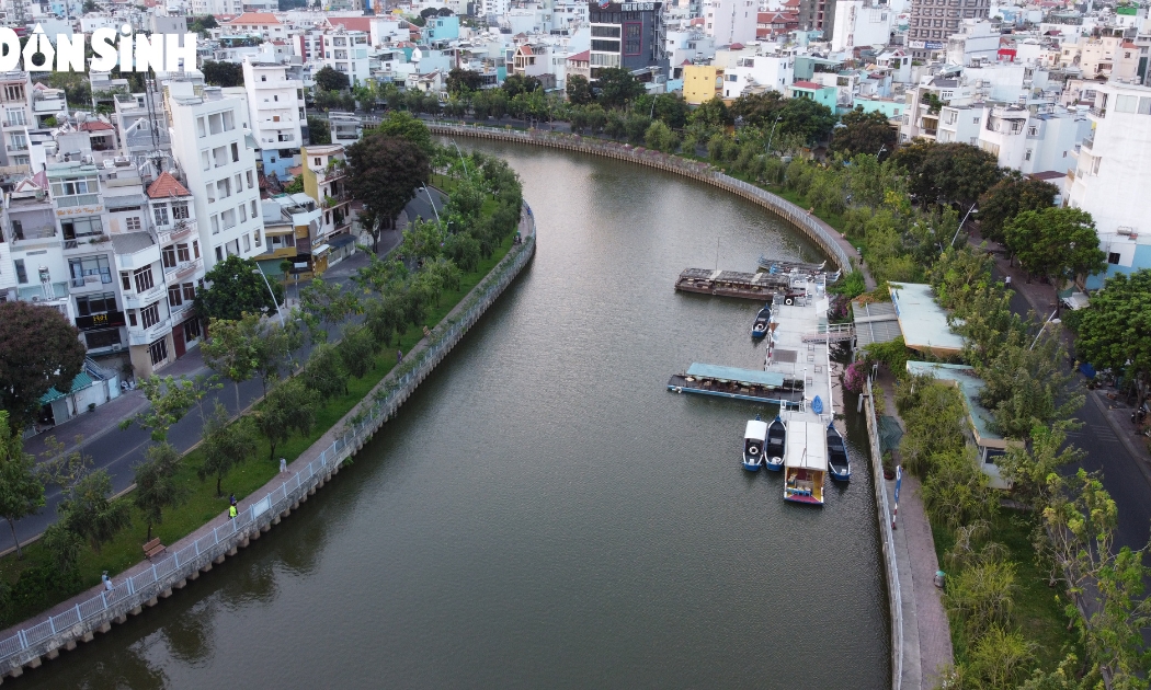 Kênh Nhiêu Lộc - Thị Nghè trên bến dưới thuyền, sau hơn 10 năm được cải tạo từ một
