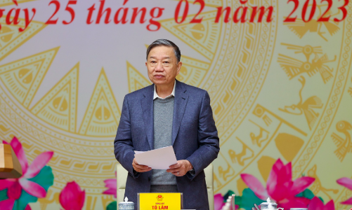 Xây dựng Trung tâm dữ liệu quốc gia là 