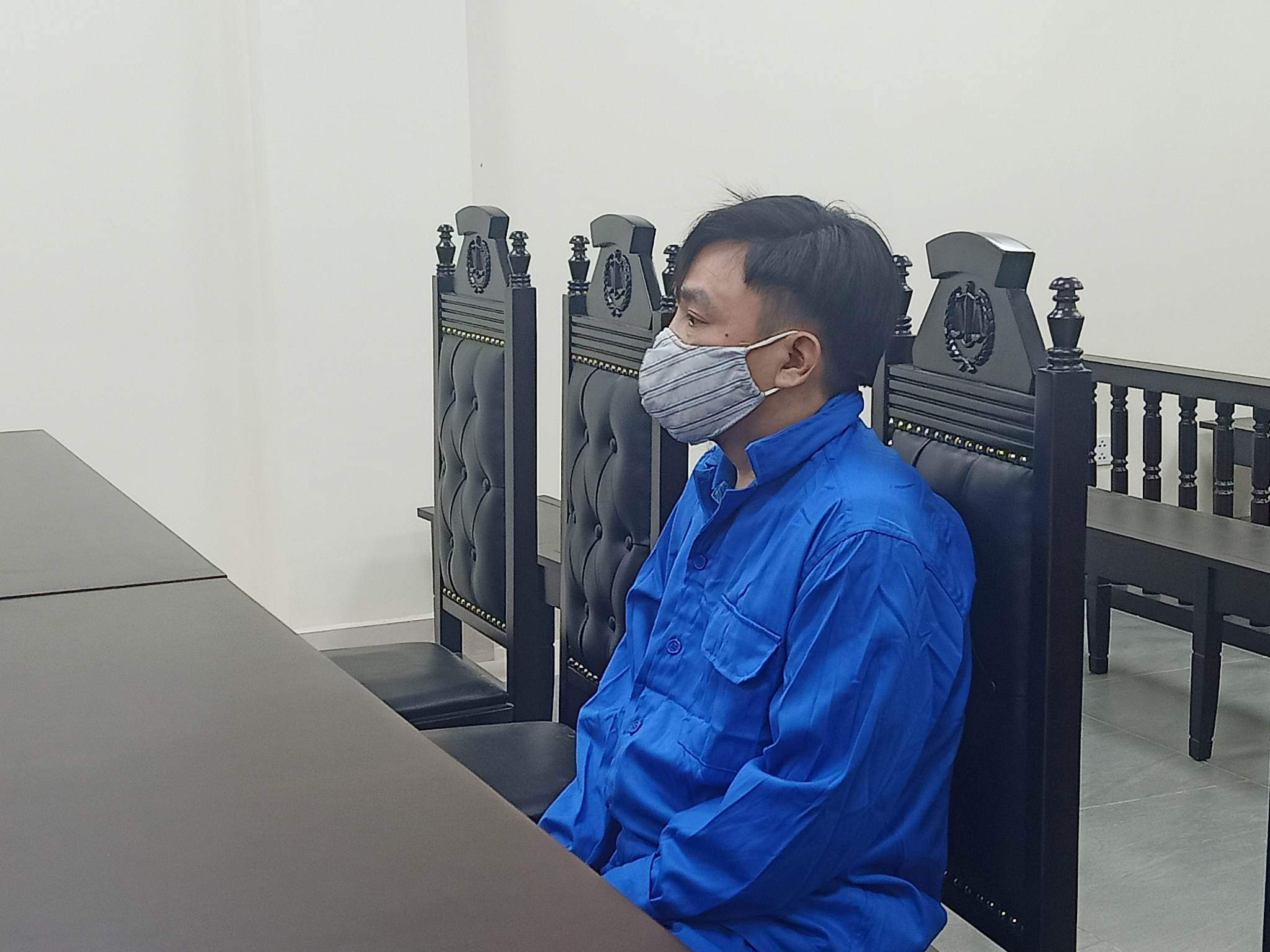 Bị cáo Tới hầu tòa.