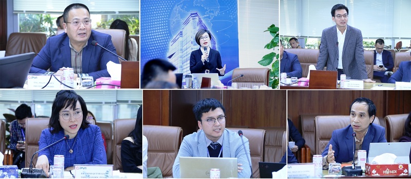 Ban Lãnh đạo PVI trao đổi với các nhà đầu tư liên quan đến các hoạt động của PVI.