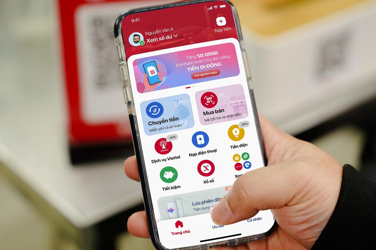 Nhiều người rơi v&agrave;o &ldquo;bẫy&rdquo; chi ti&ecirc;u khi kh&ocirc;ng c&oacute; kế hoạch chi ti&ecirc;u hợp l&yacute;. Ảnh: Viettel Money.