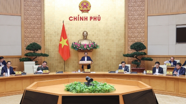 Thủ tướng yêu cầu giảm mặt bằng lãi suất, hài hòa giữa điều hành lãi suất và kiểm soát lạm phát