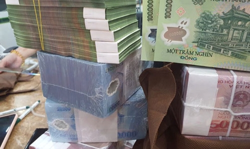 Kỳ án “nữ trưởng phòng” bẫy 