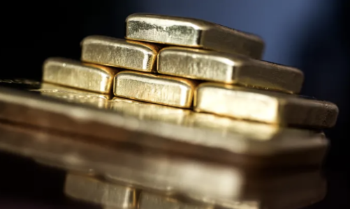 Giá vàng thế giới tăng vọt vì đồng USD giảm giá, trong nước không tăng