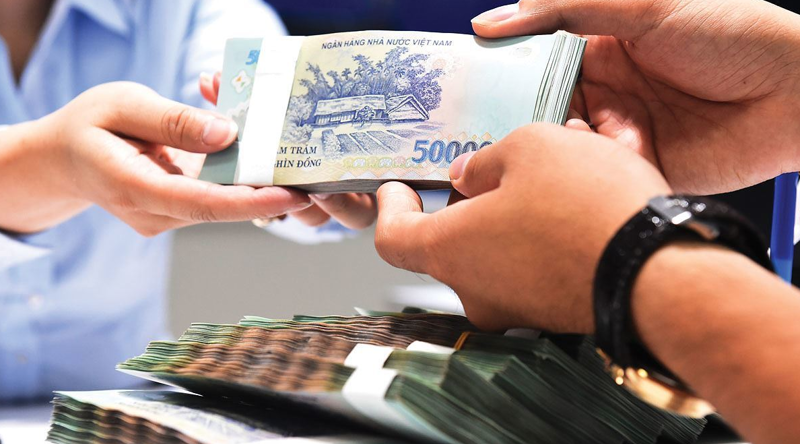 Nhiều ngân hàng vẫn áp dụng lãi suất tiết kiệm 6 tháng quanh mức 9%/năm.