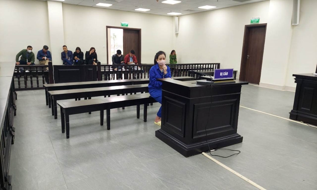 Lan tại tòa ngày 8/3.