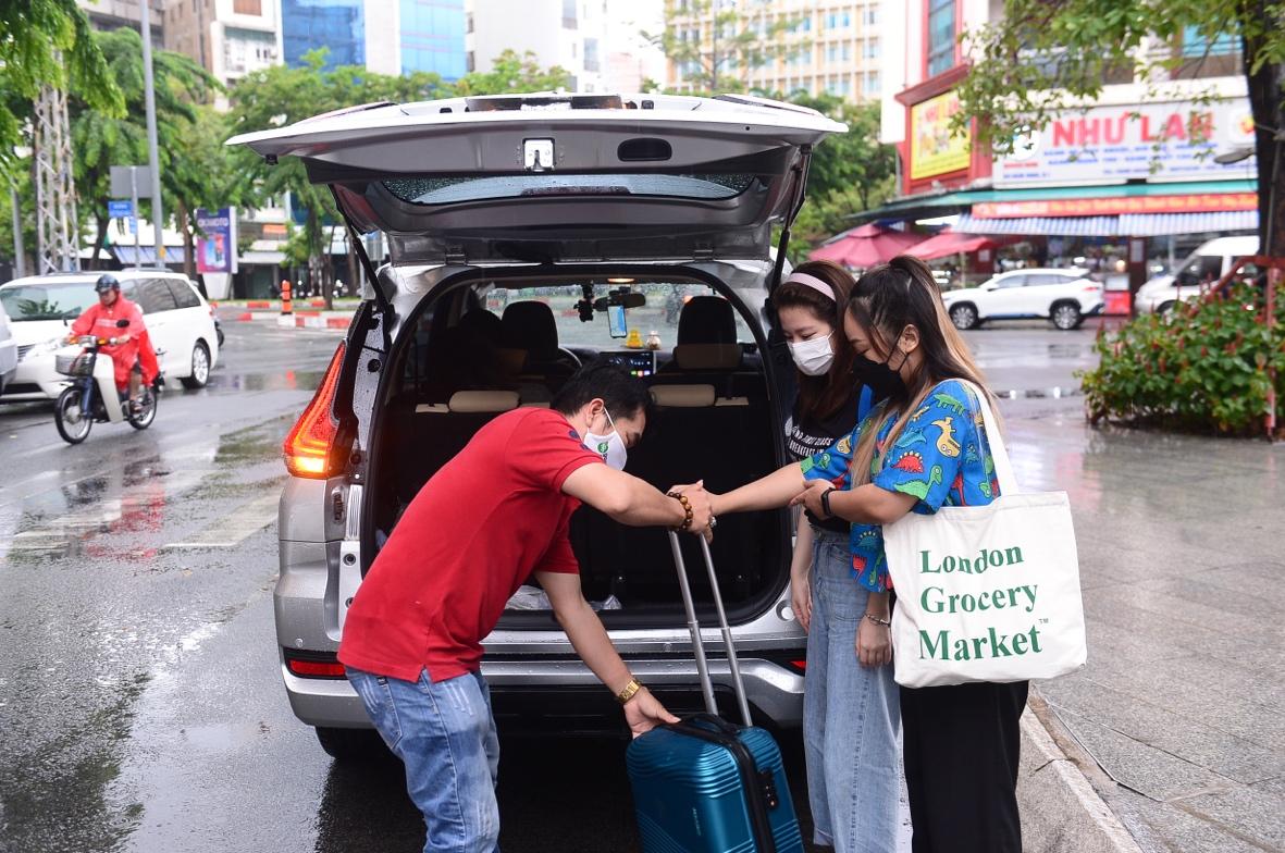 Việc sử dụng GoCar khi di chuyển đến và đi tại sân bay Tân Sơn Nhất đã trở nên tiện lợi và tiết kiệm hơn cho người dùng.