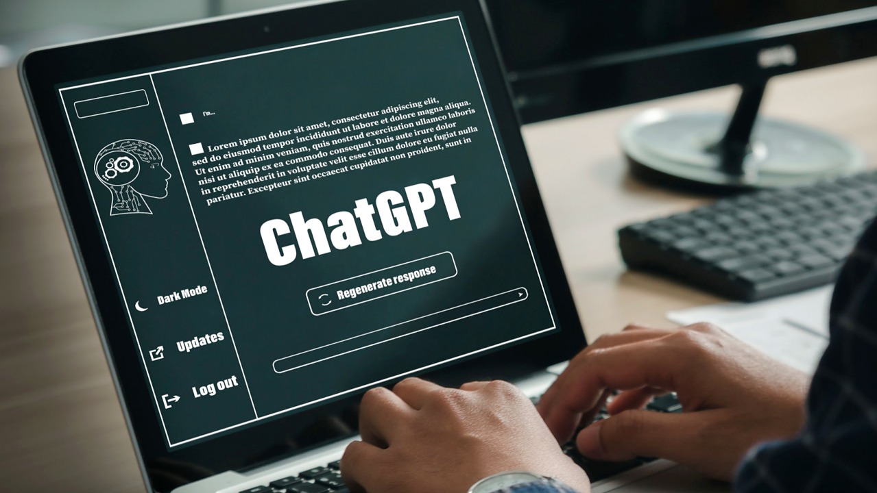 Sử dụng ChatGPT, một startup vừa gọi vốn thành công hơn 100 triệu USD