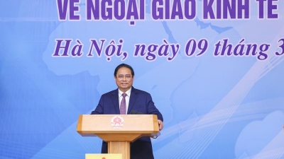 PM calls for measures to promote economic diplomacy