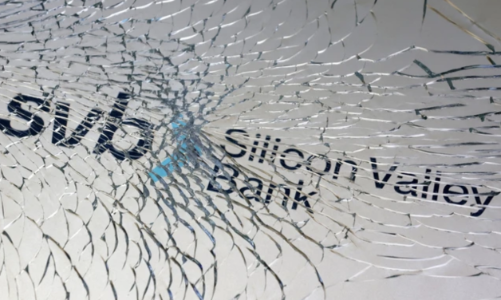 Khả năng cao sẽ có thêm 1-2 ngân hàng trong Top 25 của Mỹ sụp đổ như SVB?