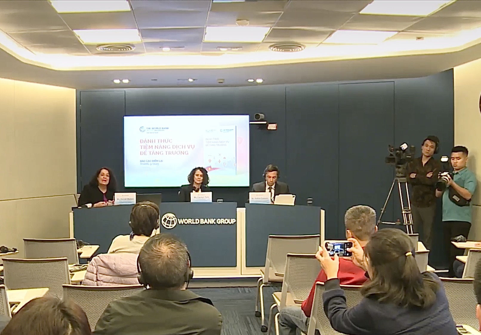 World Bank officials at the release of the Taking Stock report.