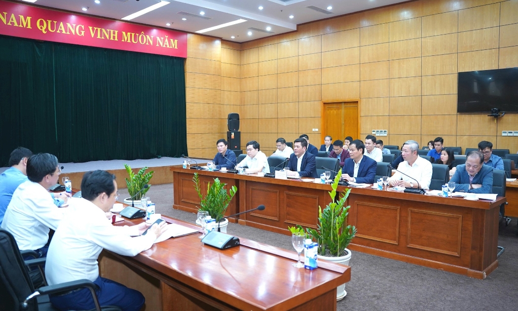 Hội nghị tháo gỡ khó khăn cho thủy điện Hội Xuân do Bộ Công thương chủ trì