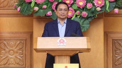 PM calls for construction of two strategic expressways