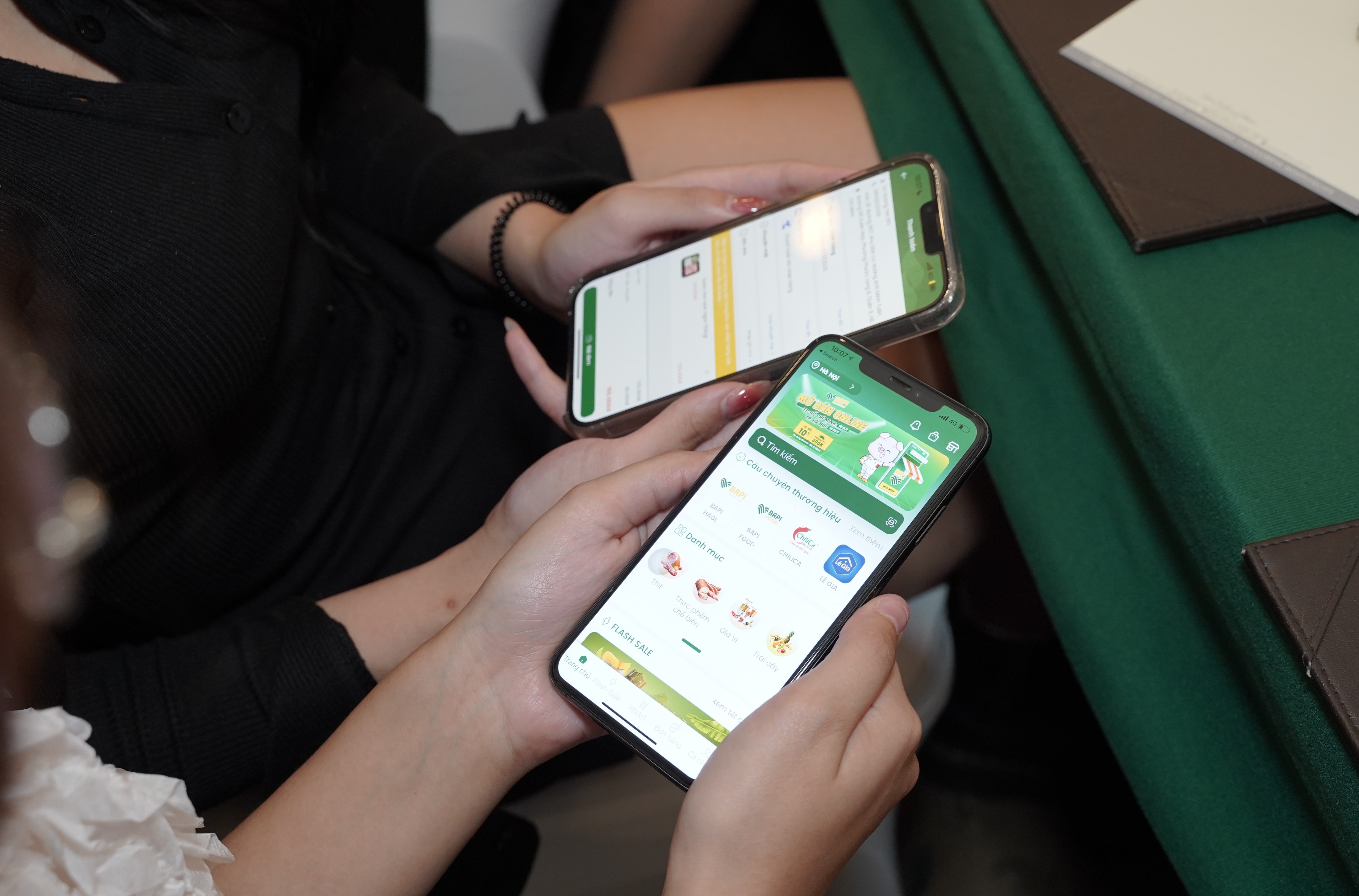 Mua sắm online đã và đang thịnh hành và được nhiều người tiêu dùng chọn lựa.