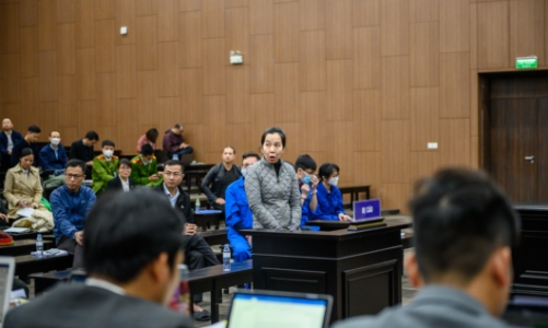 Ngân hàng và chuyện bảo vệ quyền lợi khách gửi tiền