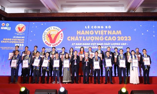 Dược phẩm Tâm Bình lần thứ 5 liên tiếp đạt chứng nhận “Hàng Việt Nam chất lượng cao”