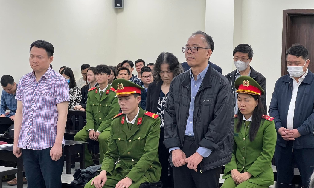Các bị cáo tại tòa.