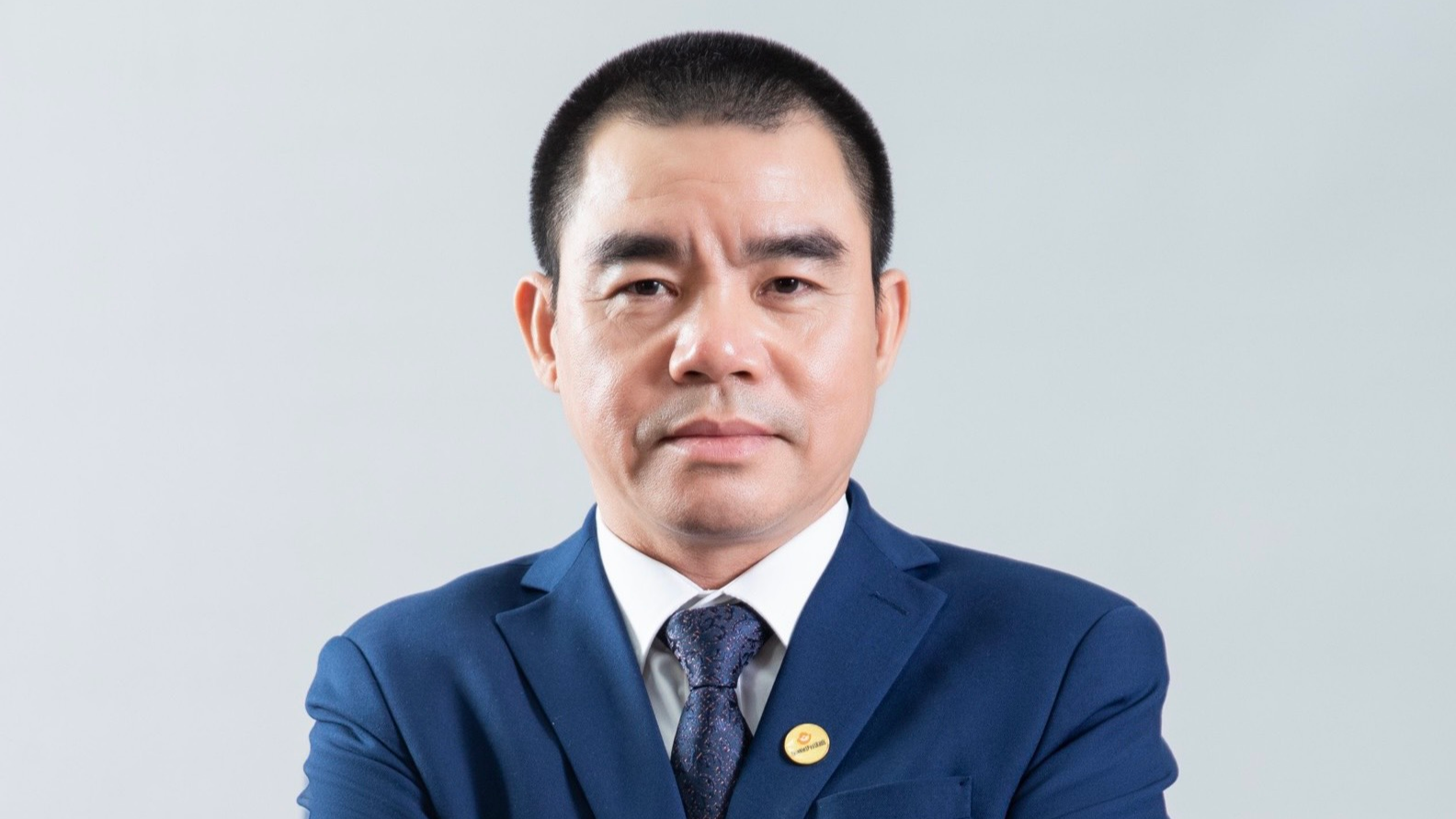 &Ocirc;ng Hồ Nam Tiến, Ph&oacute; Tổng Gi&aacute;m đốc Thường trực sẽ đảm nhận nhiệm vụ, quyền hạn của Tổng gi&aacute;m đốc&nbsp;Lienvietpostbank.