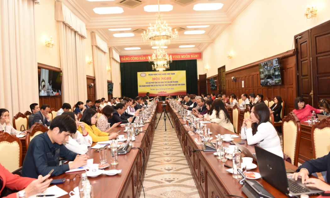 Các hiệp hội đề xuất hạ điều kiện vay vốn cho SMEs.