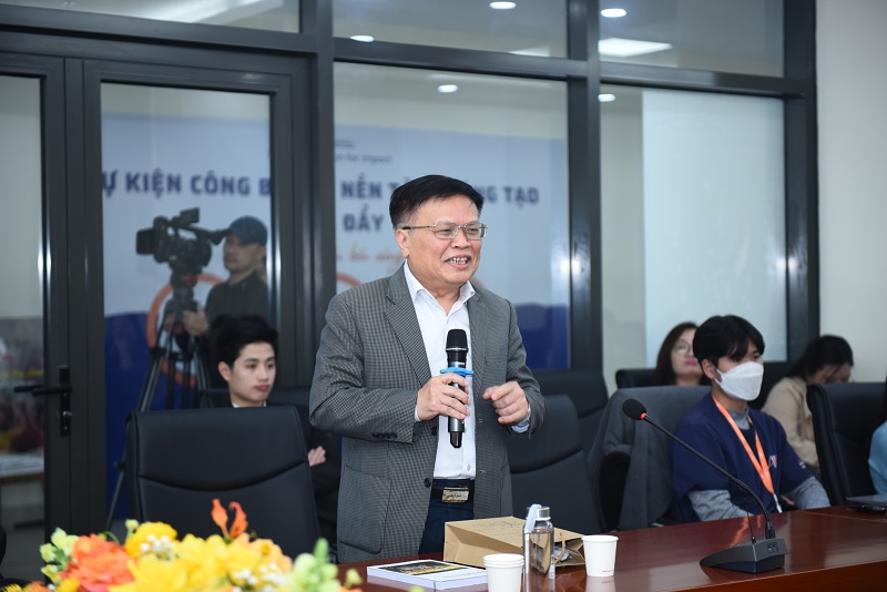 TS Nguyễn Đ&igrave;nh Cung, nguy&ecirc;n Viện trưởng Viện Quản l&yacute; Kinh tế Trung ương (CIEM).