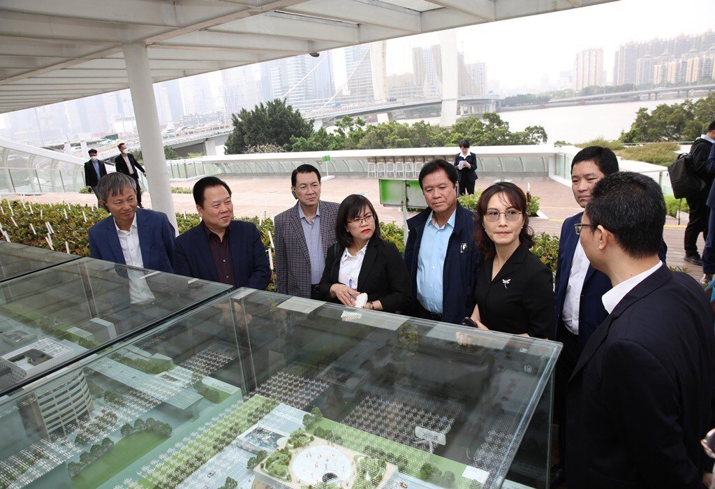 Chủ tịch Ủy ban&nbsp;Quản l&yacute; vốn dẫn đầu đo&agrave;n đi c&ocirc;ng t&aacute;c Trung Quốc&nbsp;từ ng&agrave;y 13 - 19/3 để&nbsp;kết nối c&aacute;c doanh nghiệp của hai cơ quan v&agrave; gỡ vướng dự &aacute;n&nbsp;Tisco 2.