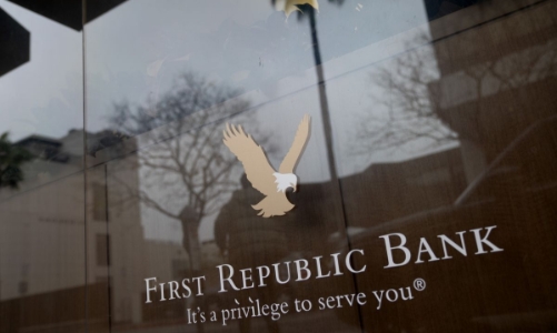 11 ngân hàng Mỹ bơm 30 tỷ USD cứu First Republic Bank