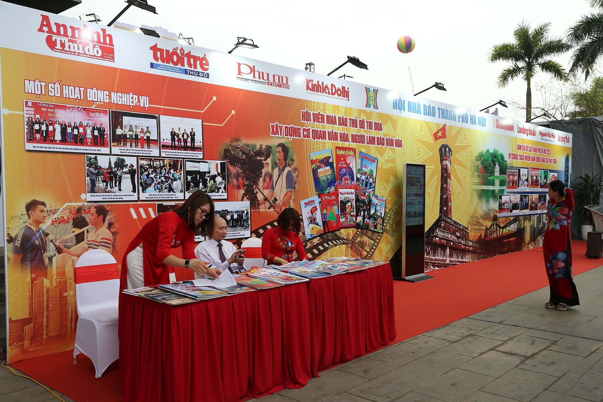 Hội B&aacute;o to&agrave;n quốc 2023 c&oacute; 87 gian trưng b&agrave;y c&aacute;c ấn phẩm b&aacute;o Xu&acirc;n v&agrave; c&aacute;c ấn phẩm b&aacute;o ch&iacute; ti&ecirc;u biểu năm 2022 v&agrave; qu&yacute; 1 năm 2023.