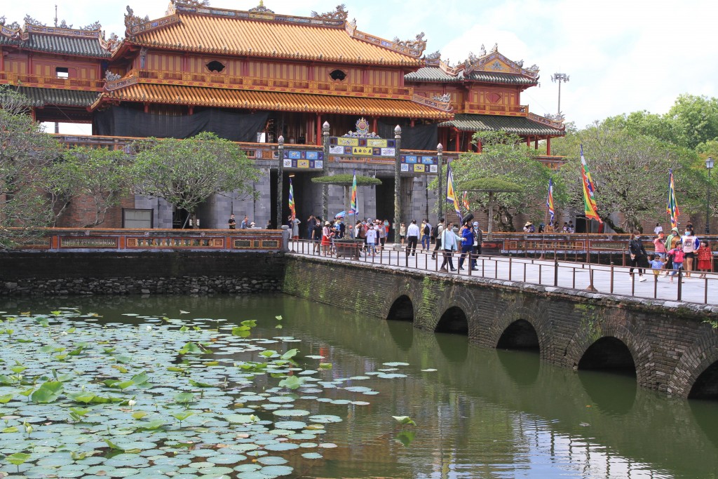 Huế đang nỗ lực xây dựng, phát triển thành thành phố trực thuộc trung ương vào năm 2025 trên nền tảng bảo tồn, phát huy giá trị di sản cố đô và bản sắc văn hóa.