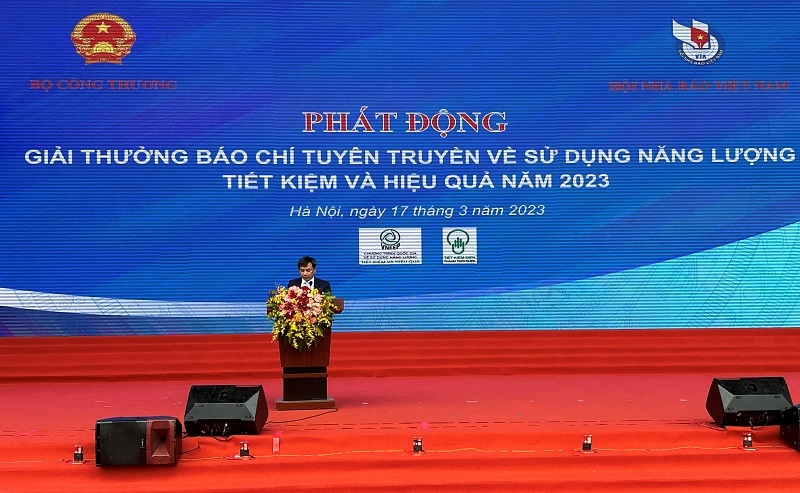 &Ocirc;ng Phan To&agrave;n Thắng, Ch&aacute;nh Văn ph&ograve;ng Hội Nh&agrave; b&aacute;o Việt Nam, ph&aacute;t biểu tại lễ ph&aacute;t động.