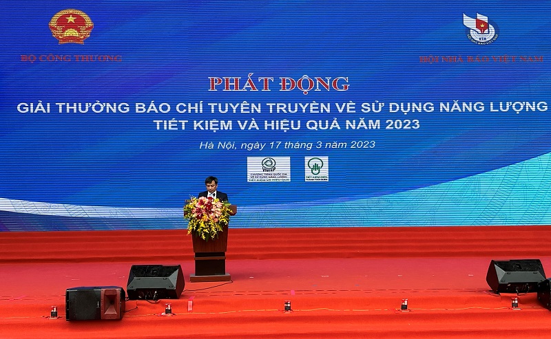 Ông Phan Toàn Thắng, Chánh Văn phòng Hội Nhà báo Việt Nam, phát biểu tại lễ phát động.