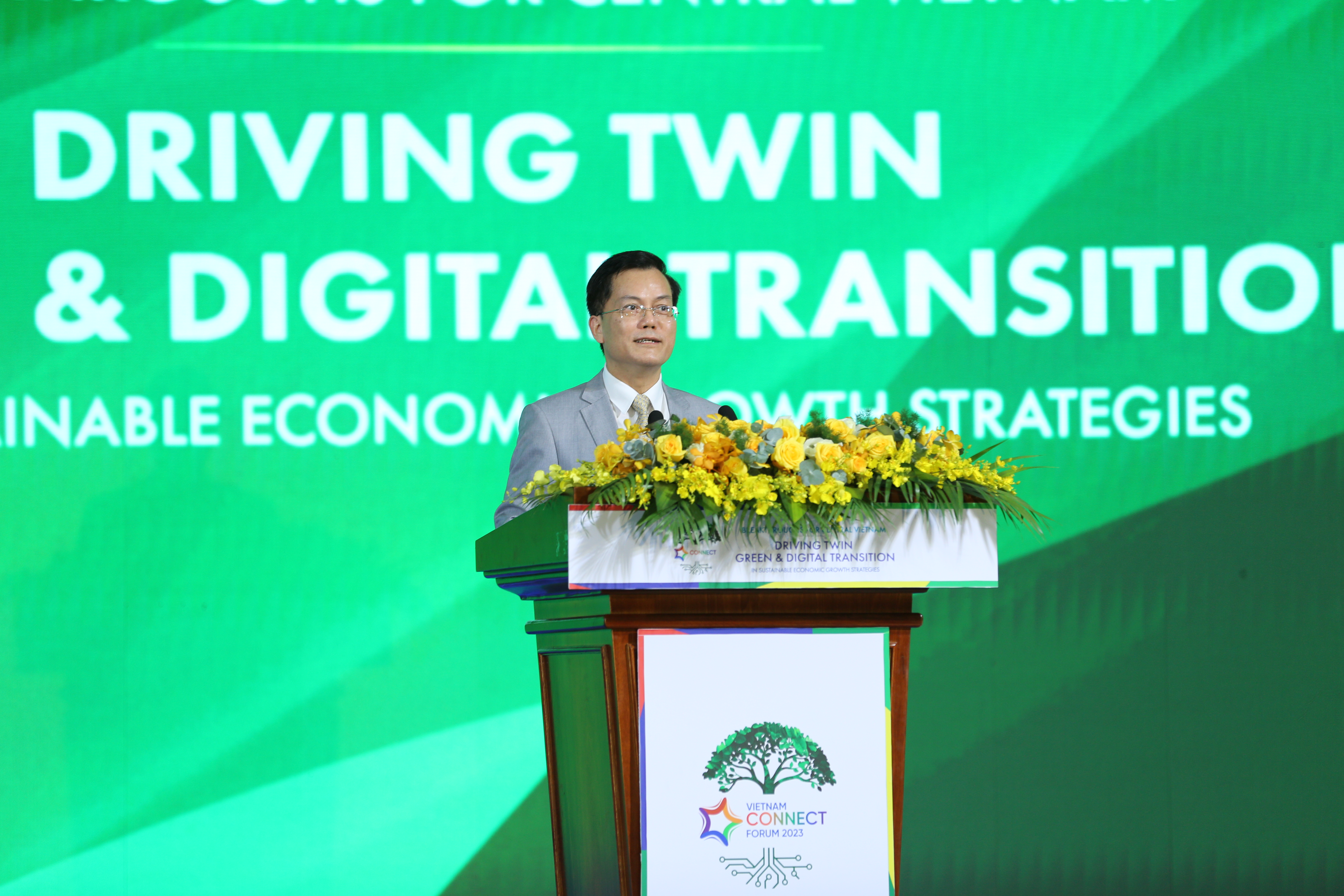 Thứ trưởng Hà Kim Ngọc phát biểu khai mạc Diễn đàn Nhịp cầu Phát triển Việt Nam (Vietnam Connect Forum) năm 2023.