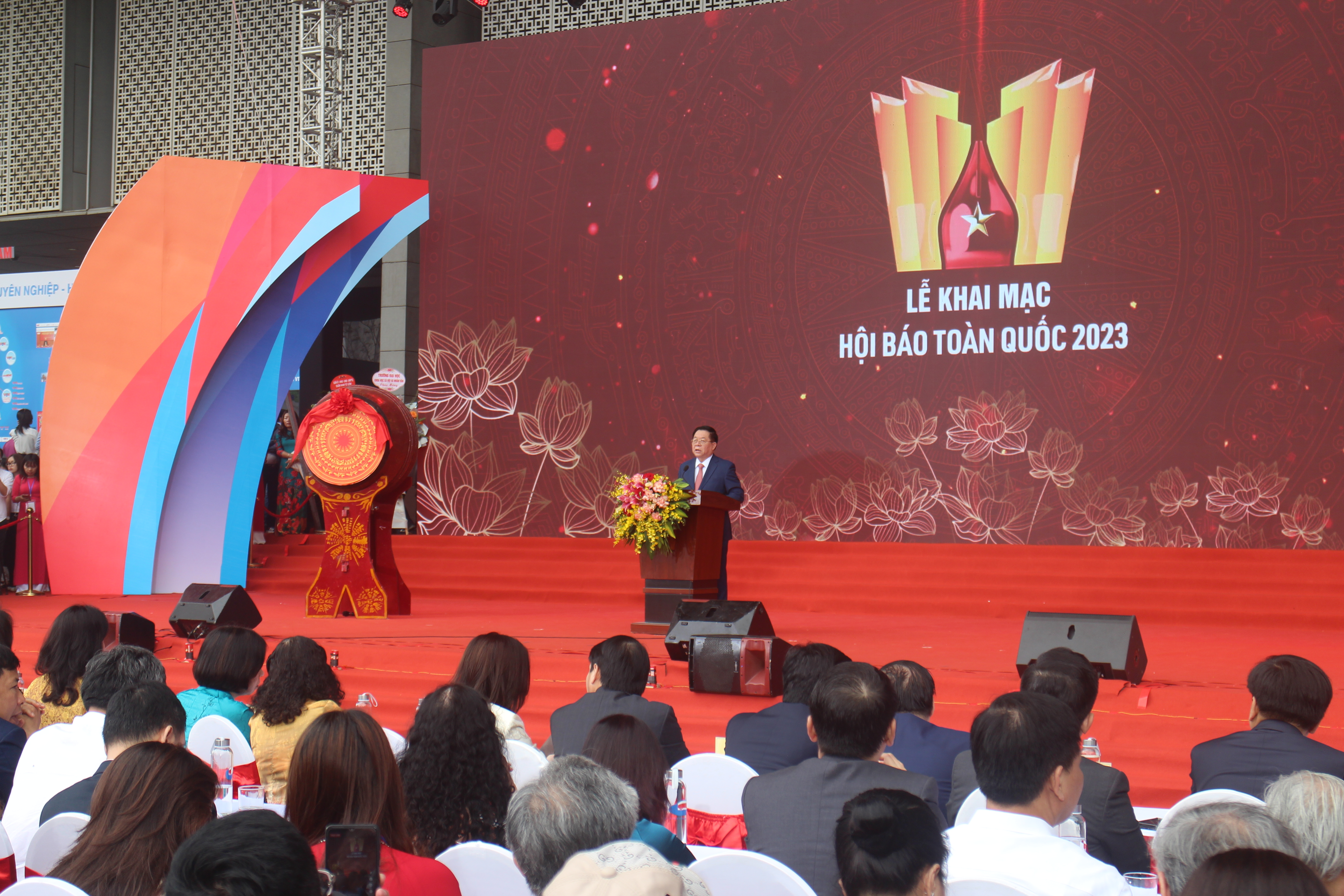 Ông Nguyễn Trọng Nghĩa, Trưởng Ban Tuyên giáo Trung ương khẳng định: 