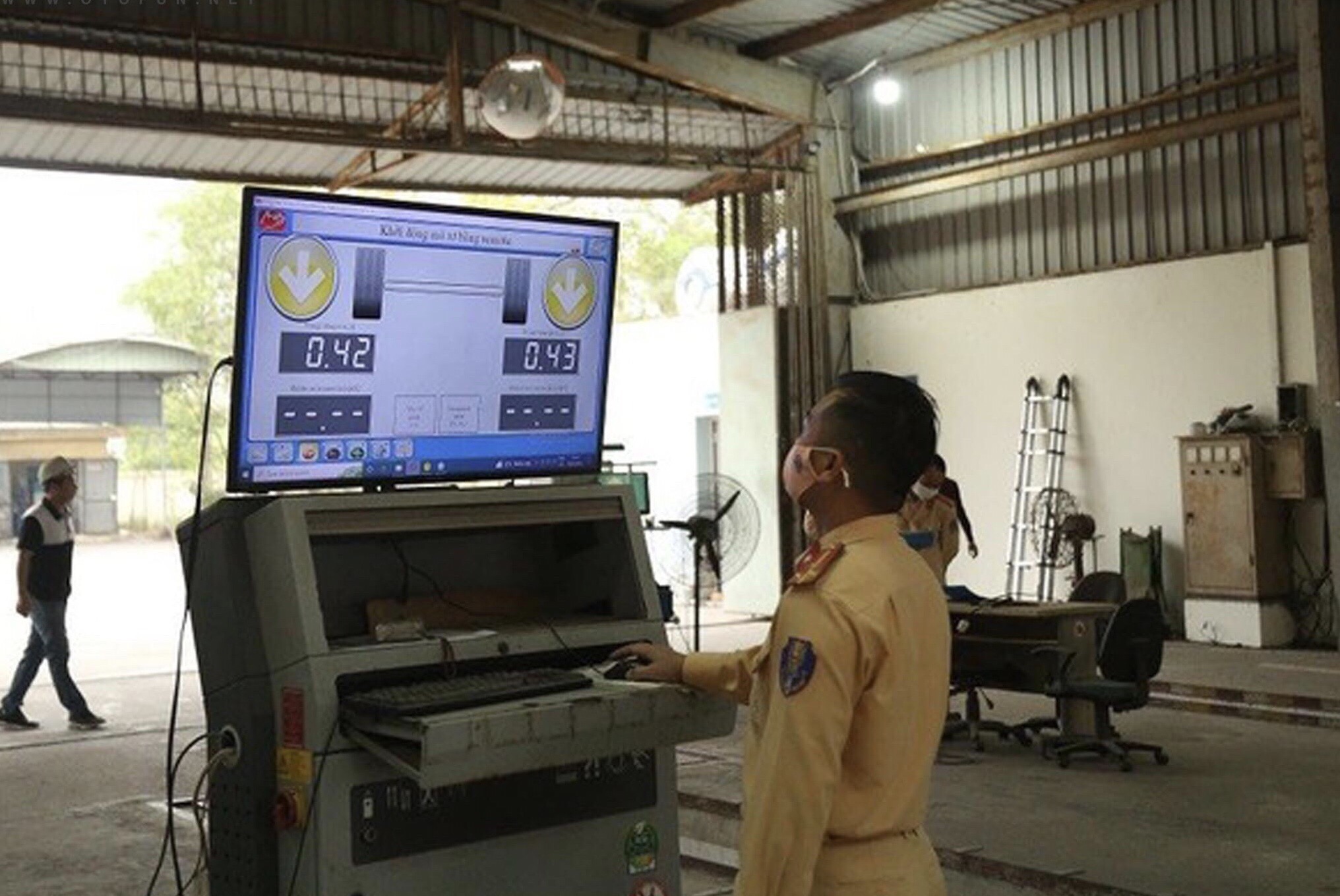 Hơn 3 triệu ô tô được giãn chu kỳ kiểm định thời gian tới.