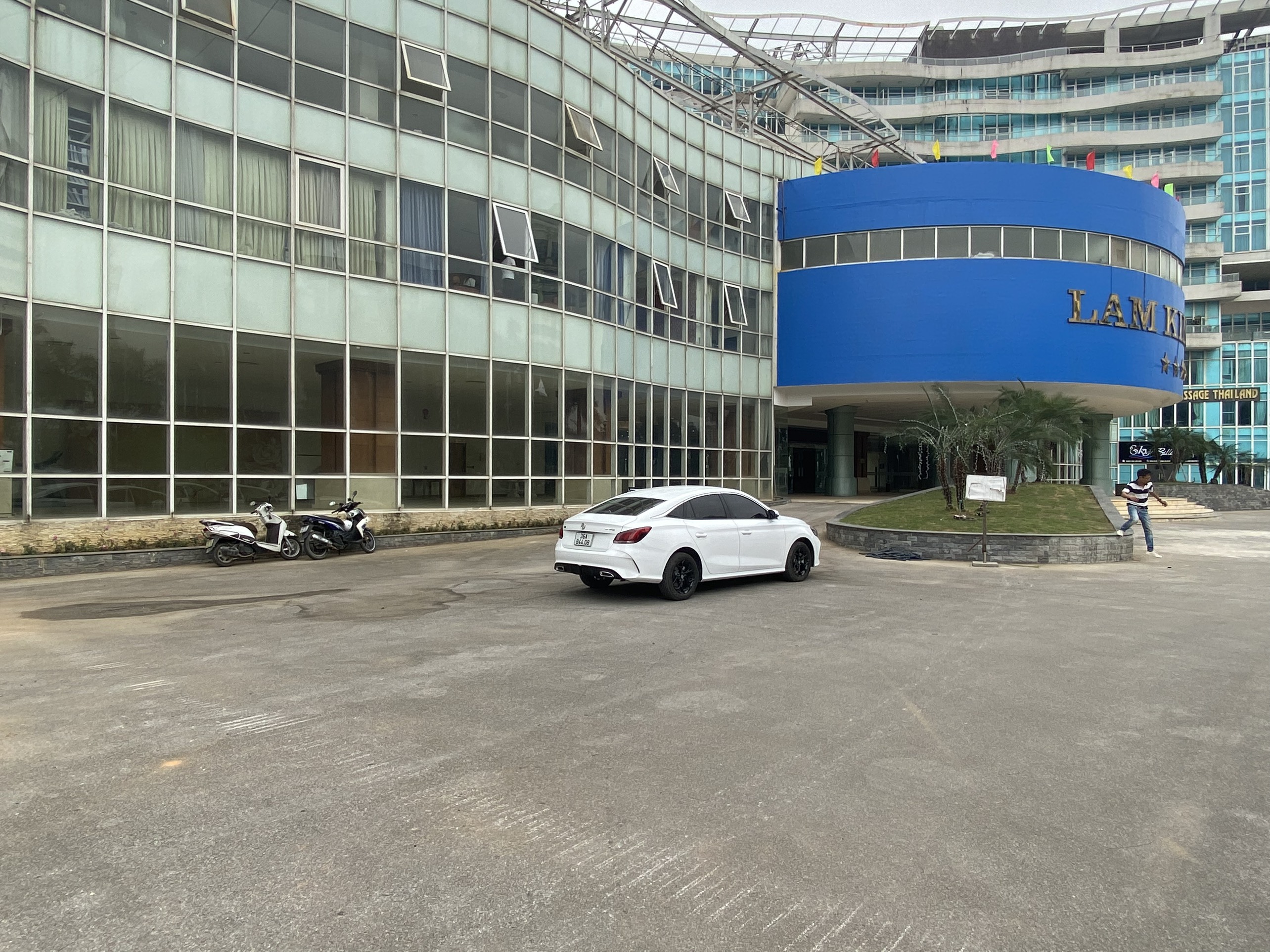 Tiền sảnh khách sạn Lam Kinh