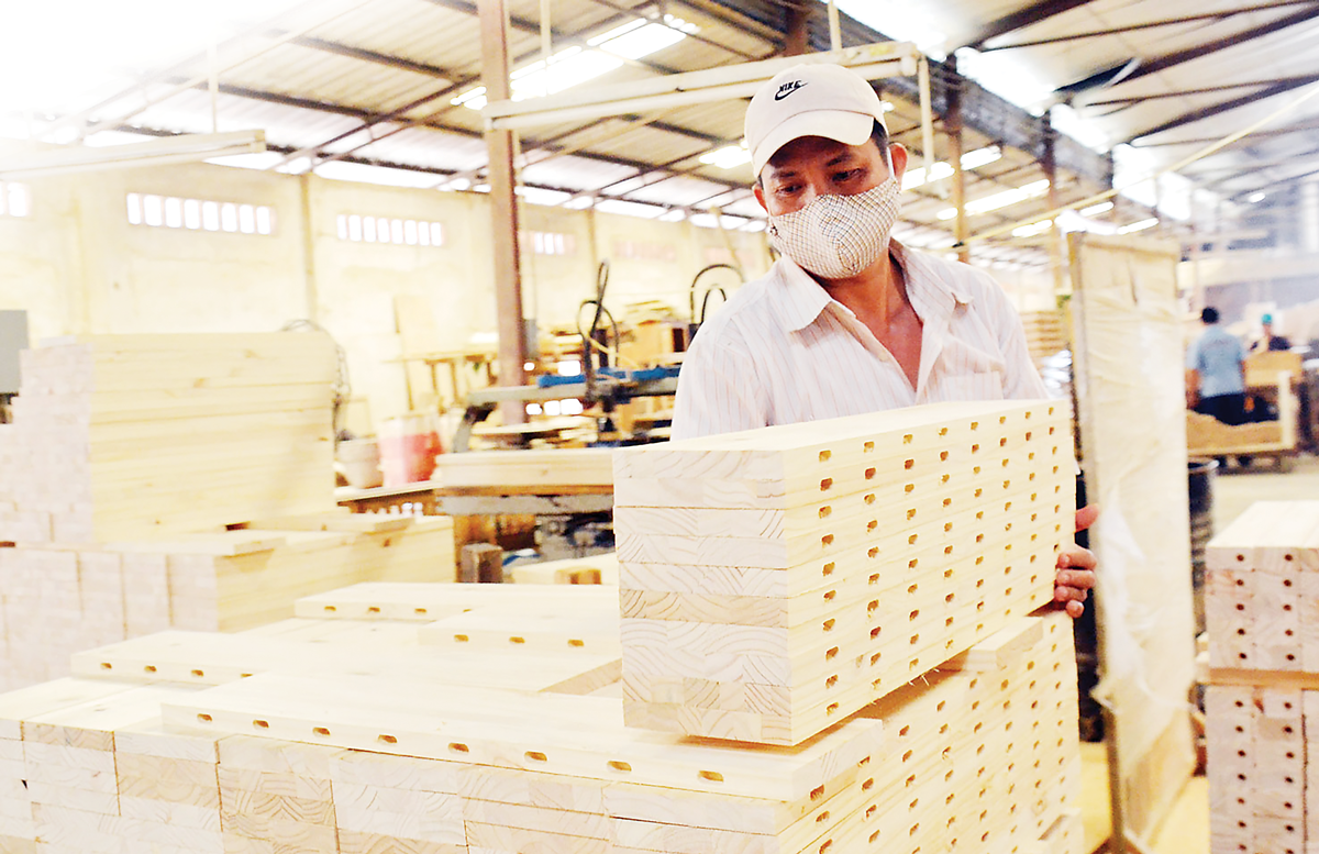 2 tháng đầu năm 2023, trị giá xuất khẩu gỗ và đồ gỗ giảm 34,8% so với cùng kỳ năm 2022. 