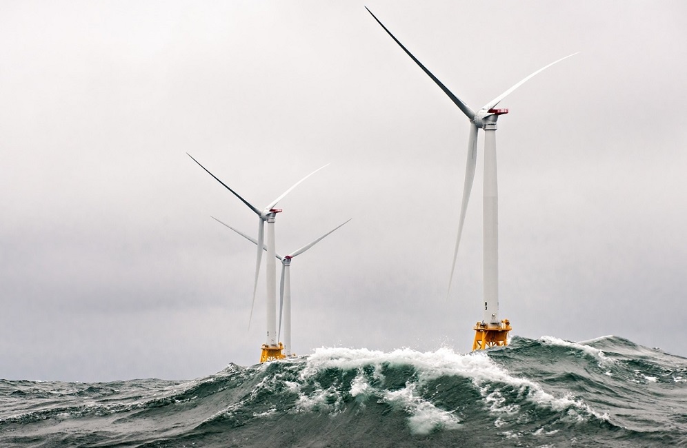 Dự thảo Quy hoạch điện 8 đặt mục tiêu phát triển khoảng 7.000 MW điện gió ngoài khơi vào năm 2030.