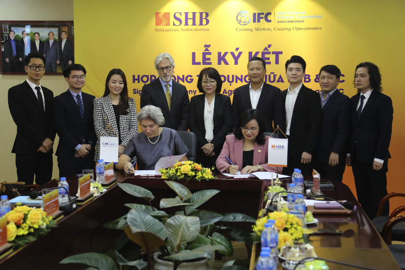 SHB signs credit contract with IFC