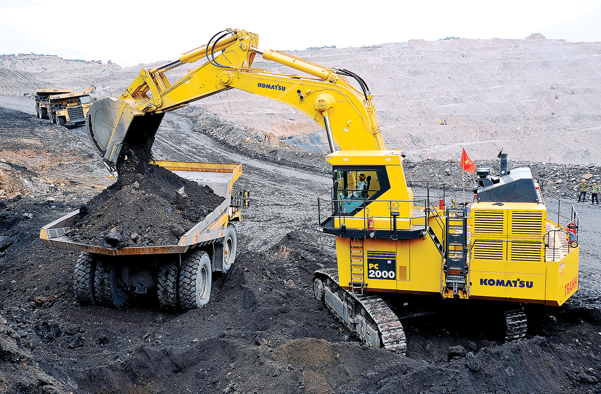 Công nghiệp khai khoáng đóng góp vào GDP có xu hướng giảm. 