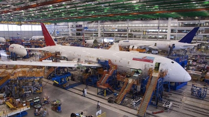 Hanoi hosting international aviation expo and forum