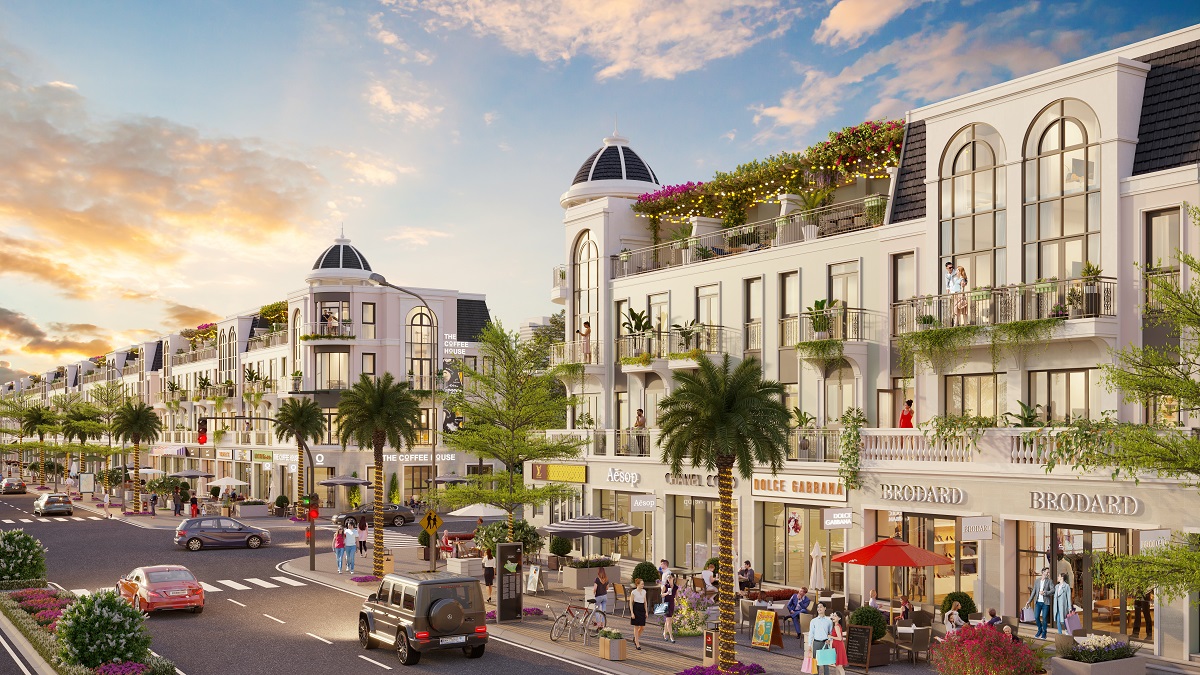 D&atilde;y shophouse với kiến tr&uacute;c &Aacute; - &Acirc;u kết hợp tạo n&ecirc;n điểm nhấn cho diện mạo đ&ocirc; thị Đức H&ograve;a.