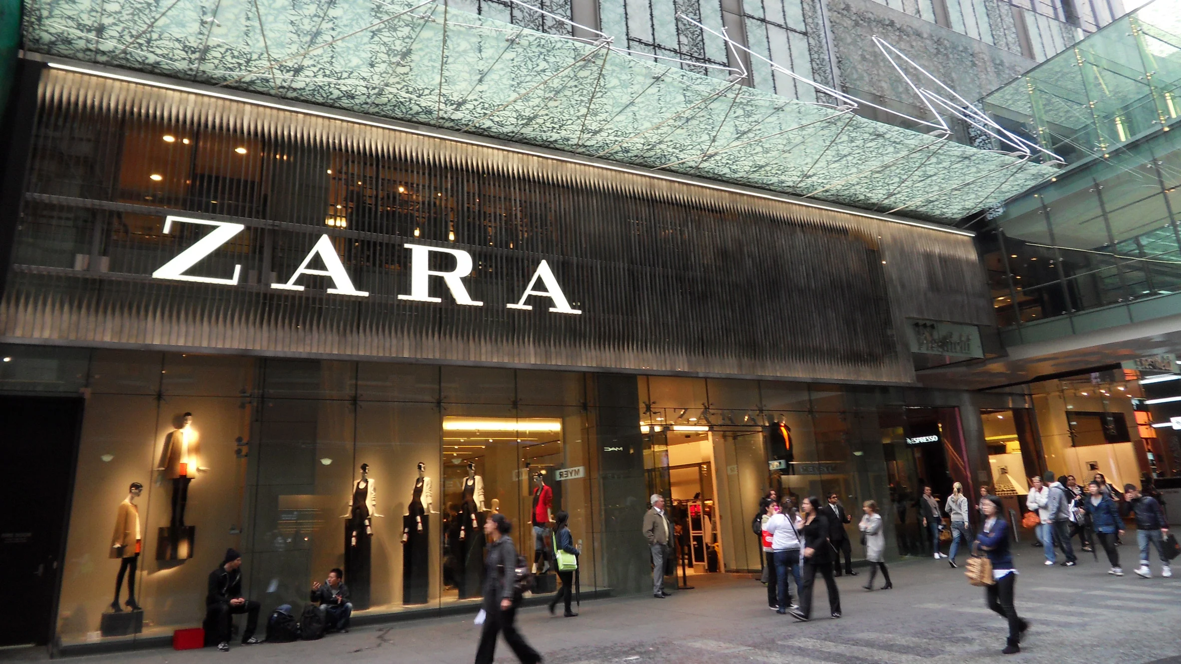Inditex đang nhắm mục tiêu đưa phát thải về mức zero ròng vào năm 2040.