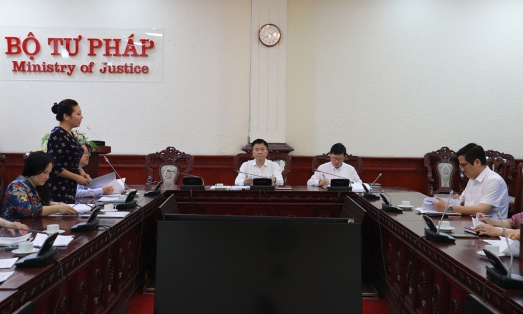 Quang cảnh buổi làm việc. Ảnh: Bộ Tư pháp.